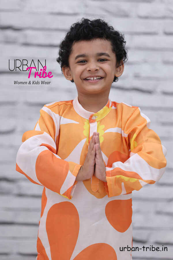 urban-tribe, bright floral kurta , Traditional orange kurta, nine2five, Franchise, Franchise of clothing brand